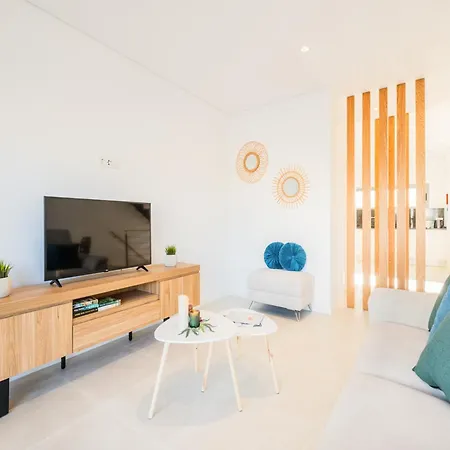Feriehus Brand New Property, Swimming Pool Guia (Faro)