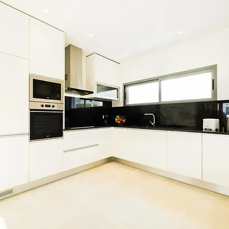 Brand New Property, Swimming Pool Guia (Faro)