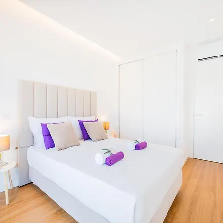 Brand New Property, Swimming Pool Feriehus Guia (Faro)